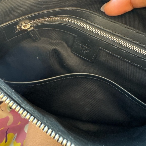 Black crossbody/clutch MCM bag with slides size 10 women - Picture 2 of 3